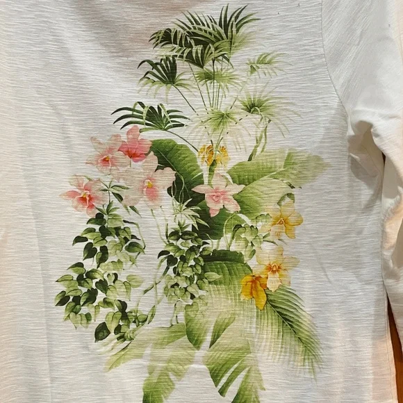 TOMMY BAHAMA White Top with Tropical Floral Design Sz M - Picture 6 of 6